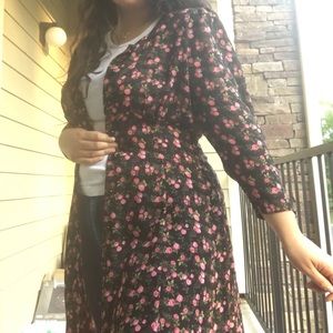 Black & pink floral vintage 80s button down midi dress w/ puffy sleeves size 12